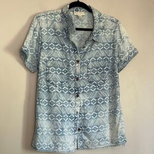 FOREVER 21 Aztec Pattern Blue And White Button Down 1X altered fits size  L